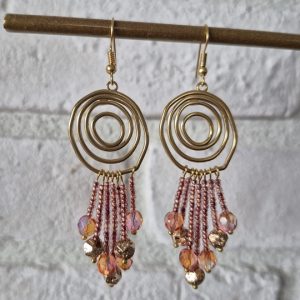 Boncuklu Spiral Küpe