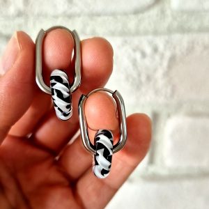 Siyah Beyaz Twister Küpe