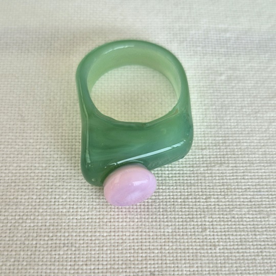 Yeşil Pembe Yüzük - Görsel 4